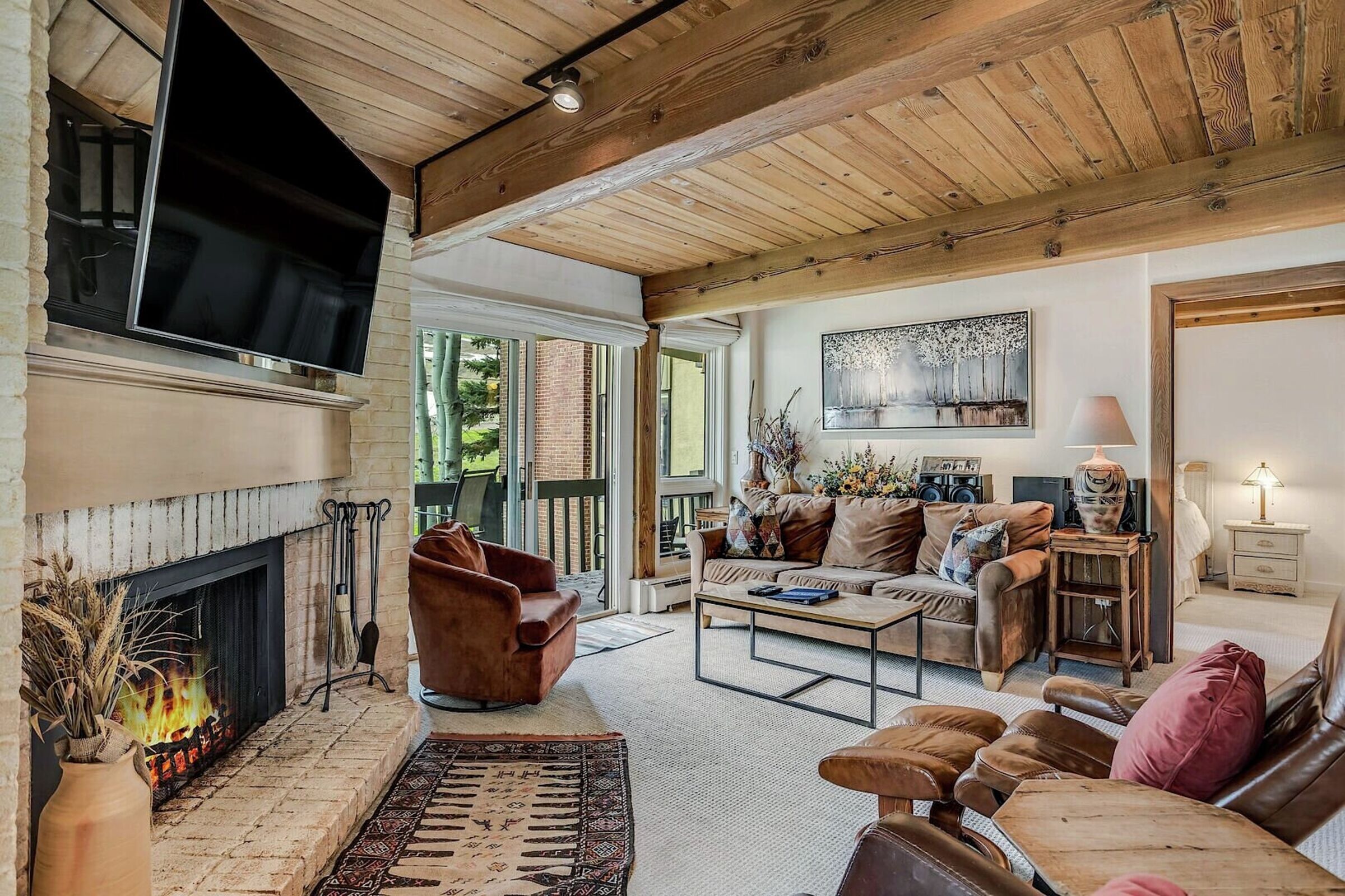 IN209 - Living Area