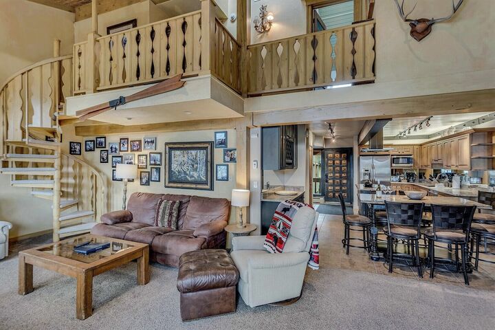 IN302 - Living Area