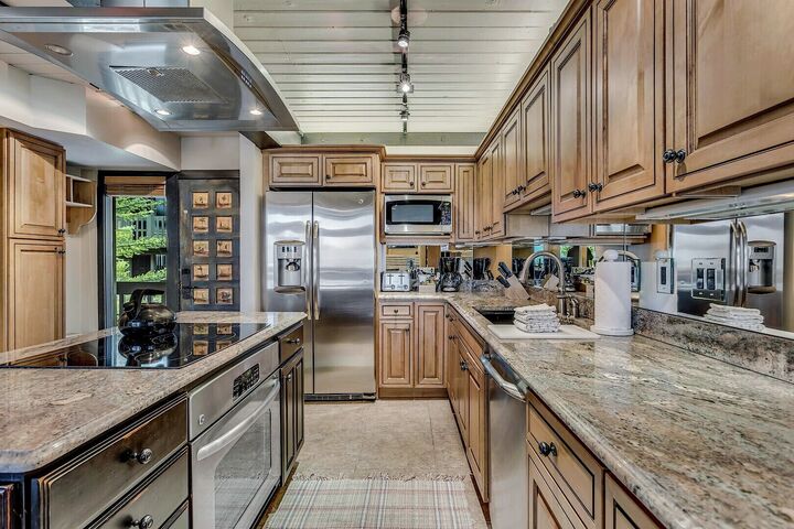 IN302 - Kitchen