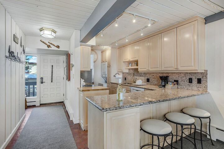 IN304 - Kitchen