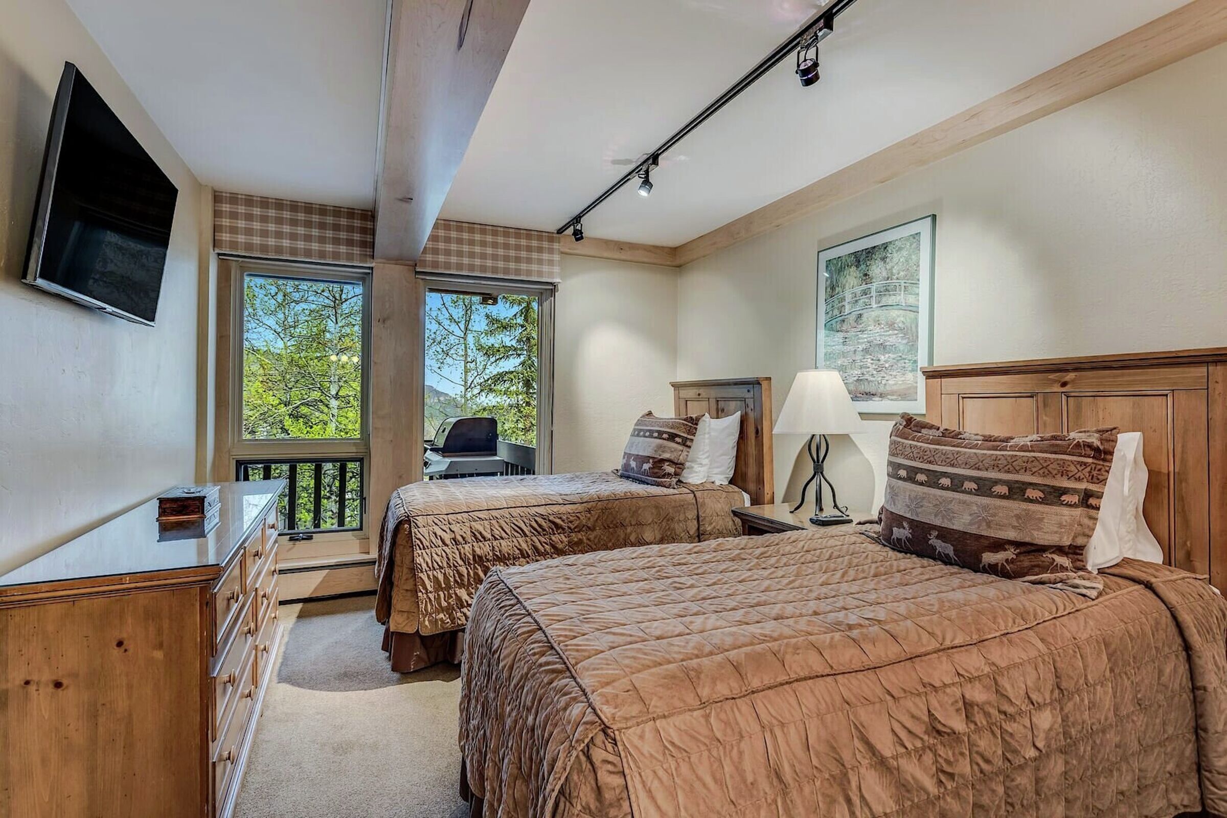 IN202 - Bedroom