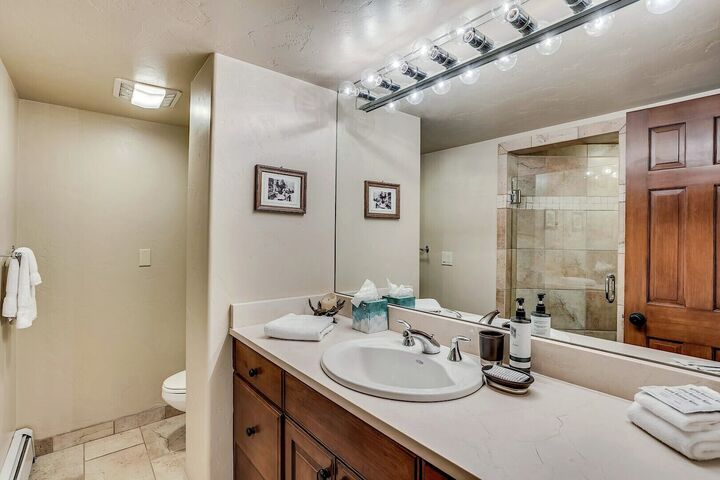 Master Ensuite Bathroom