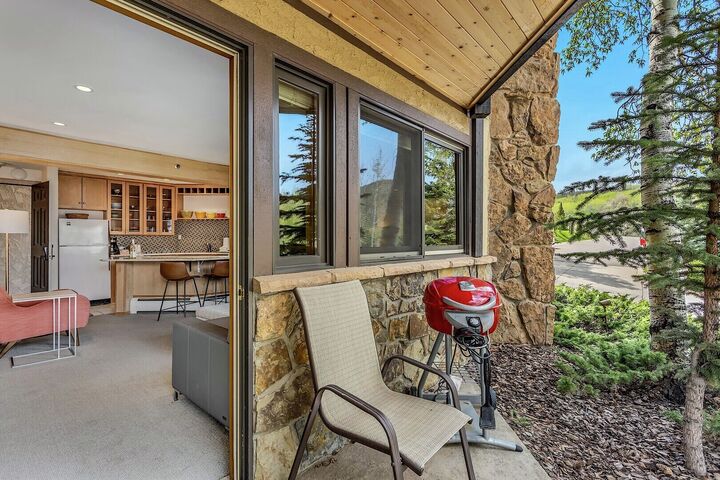 L105 - Studio Patio