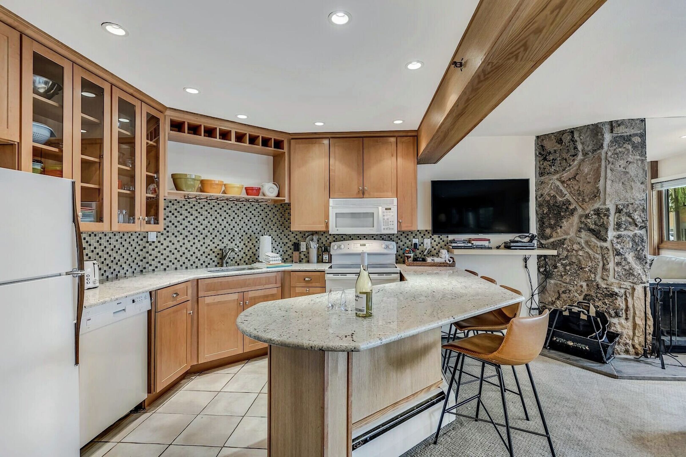 Studio Kitchen