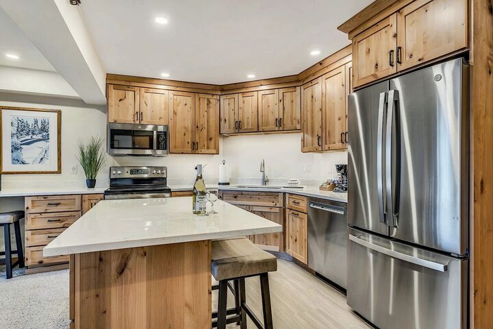 L107 - Studio Kitchen