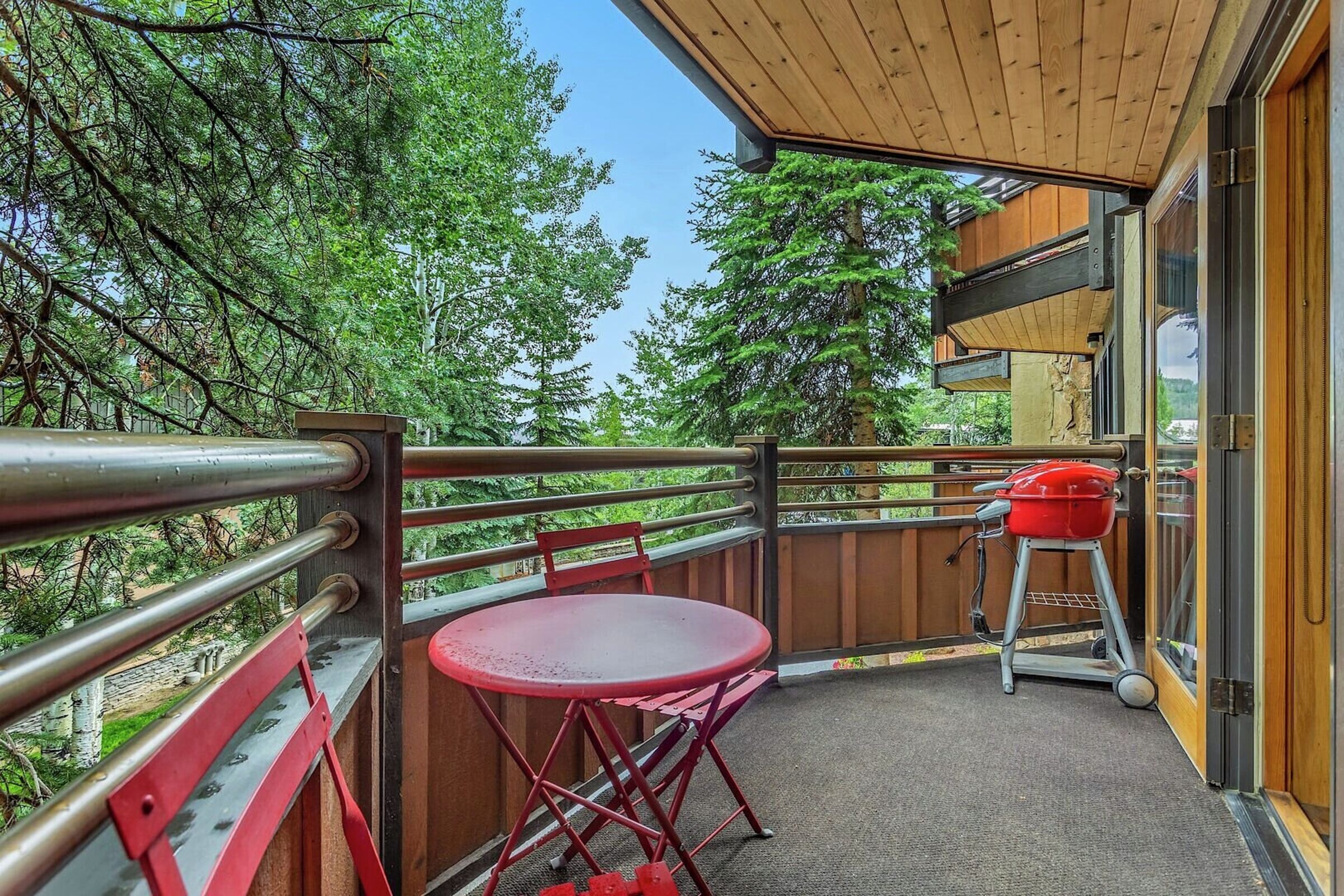 Studio Balcony