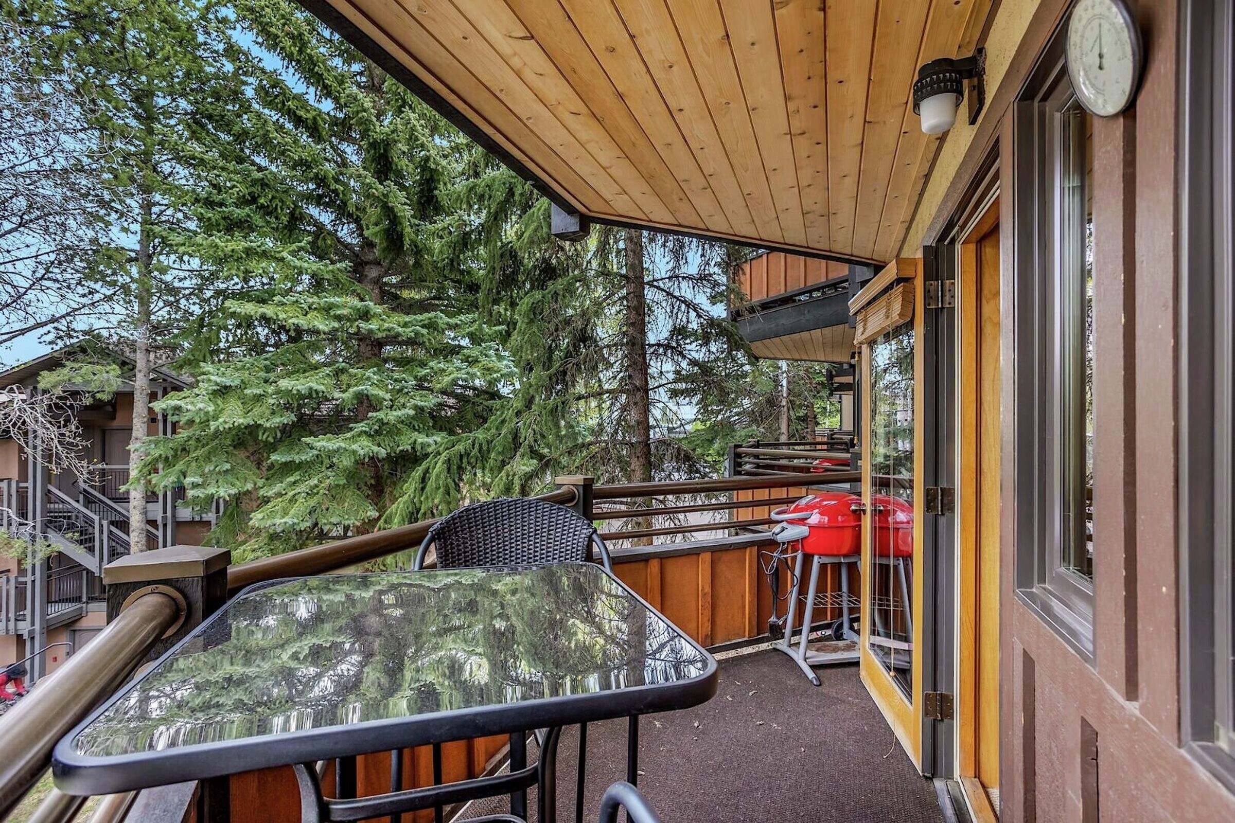 Studio Balcony