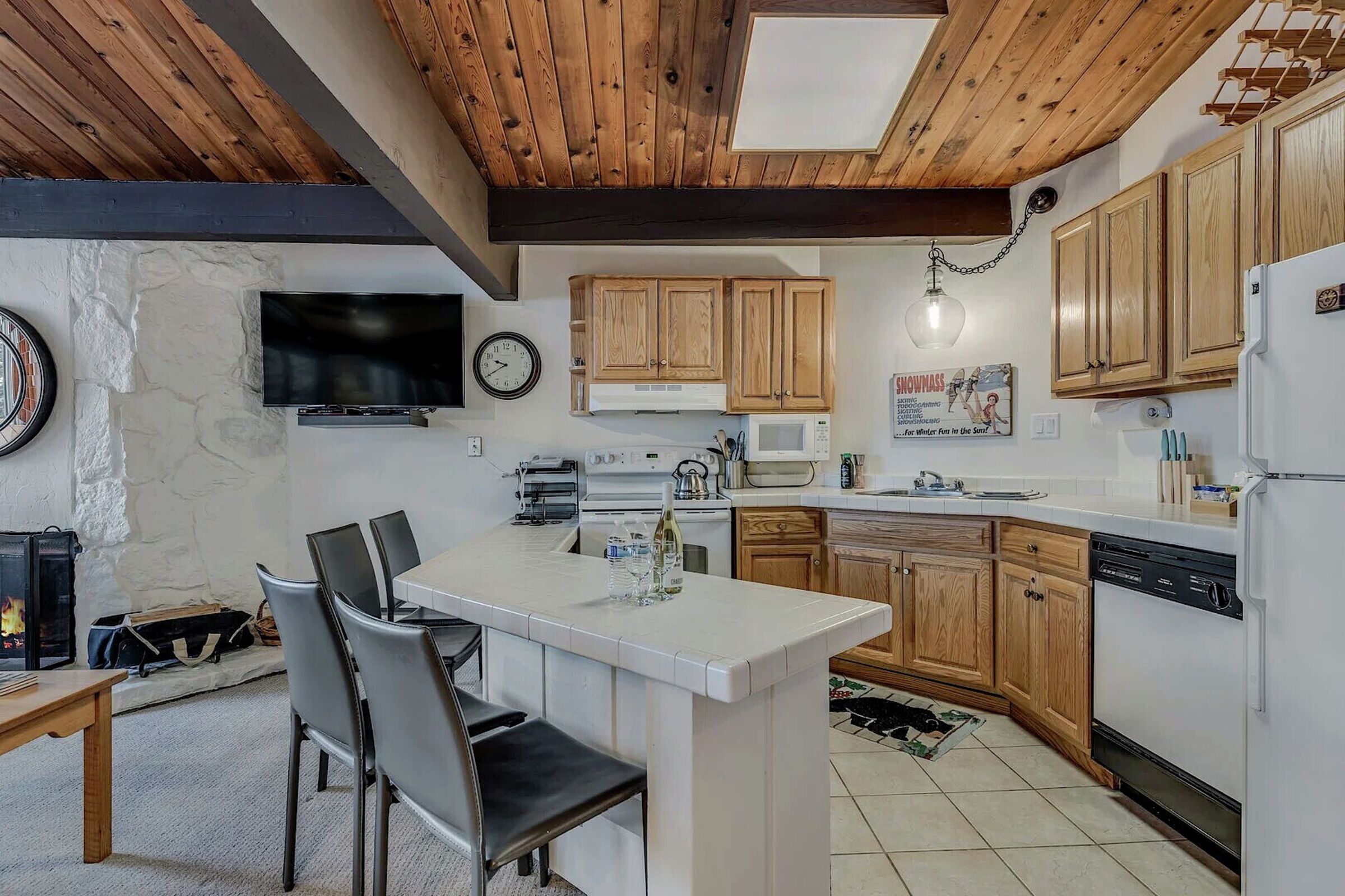Studio Kitchen