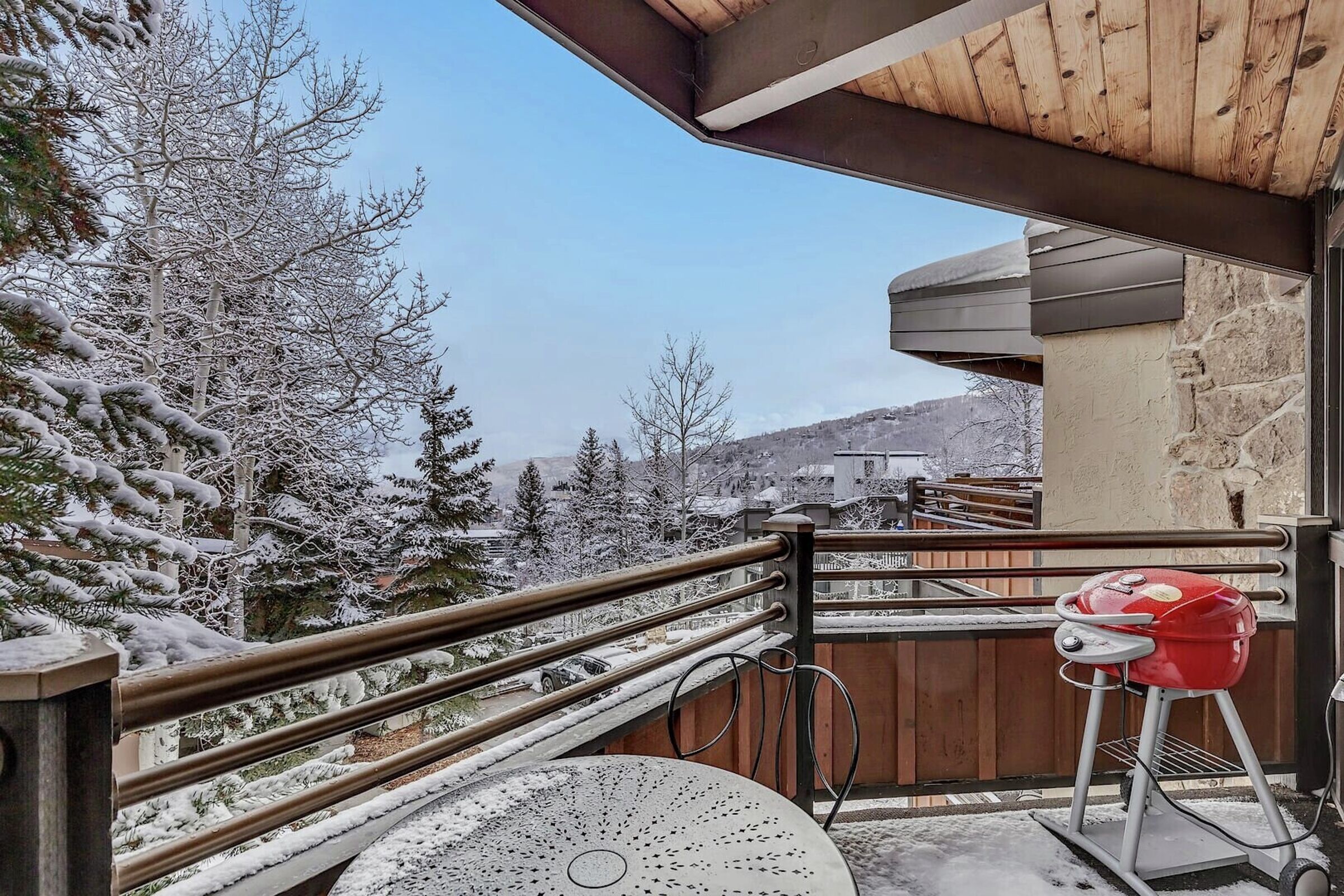 Studio Balcony