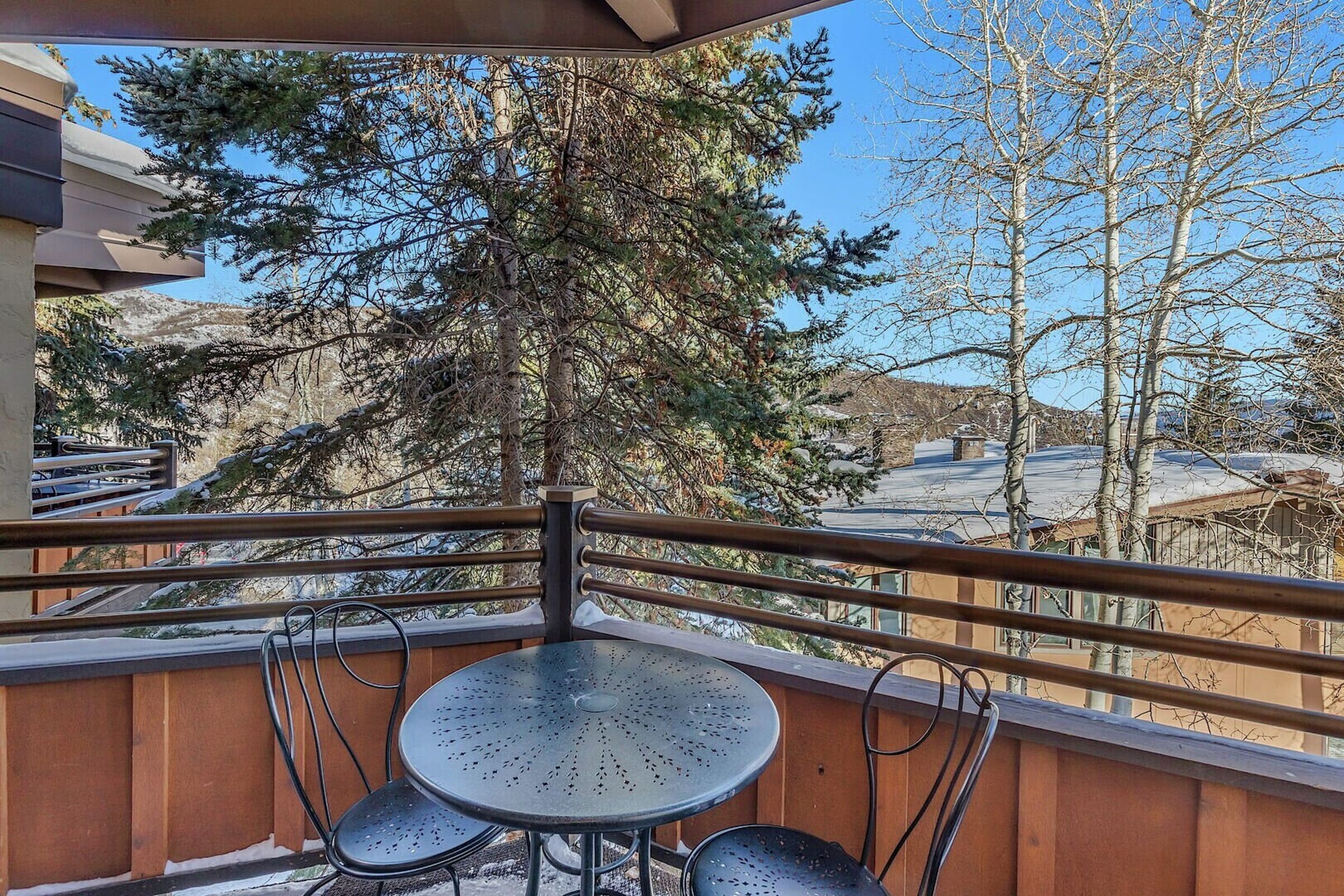 Studio Balcony