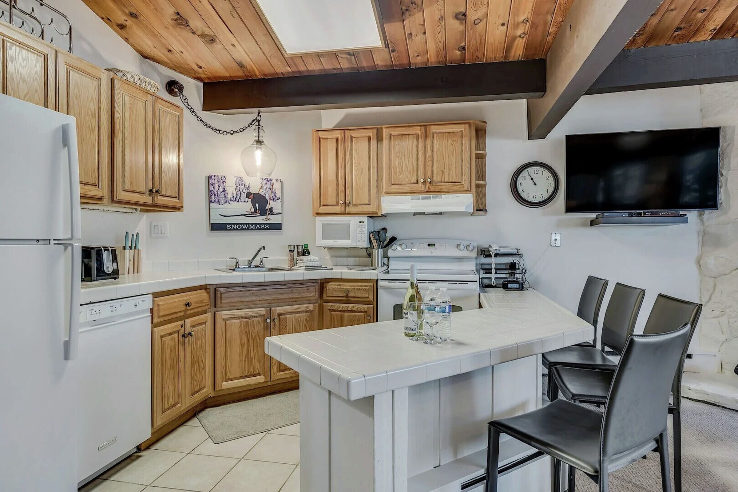 Studio Kitchen