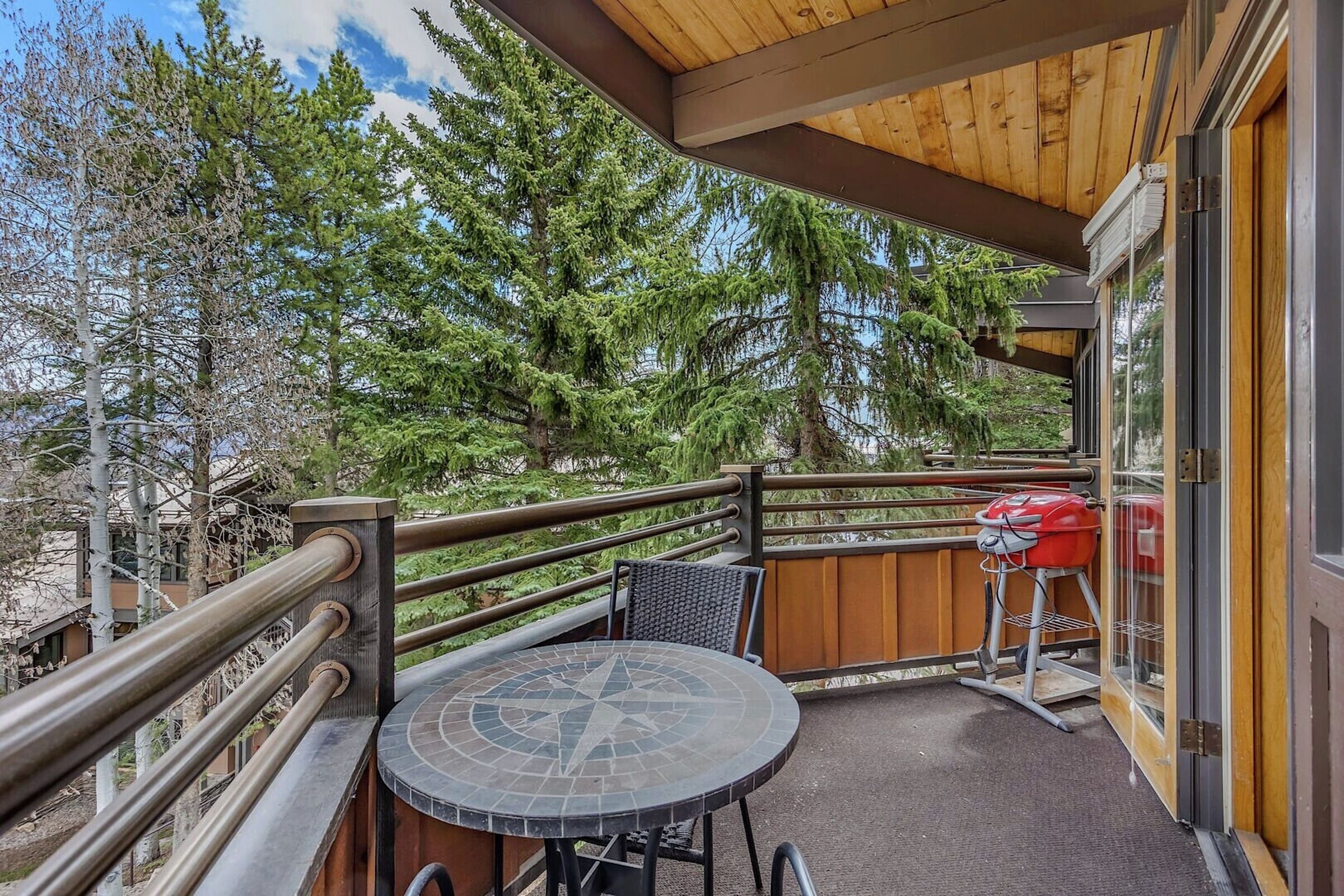 Studio Balcony