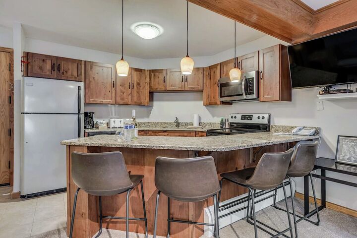 L201 - Studio Kitchen
