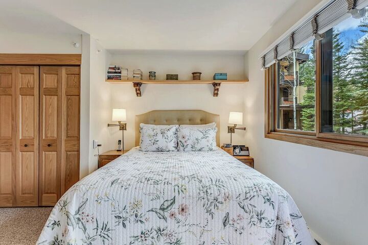 L205 - Studio Sleeping Area