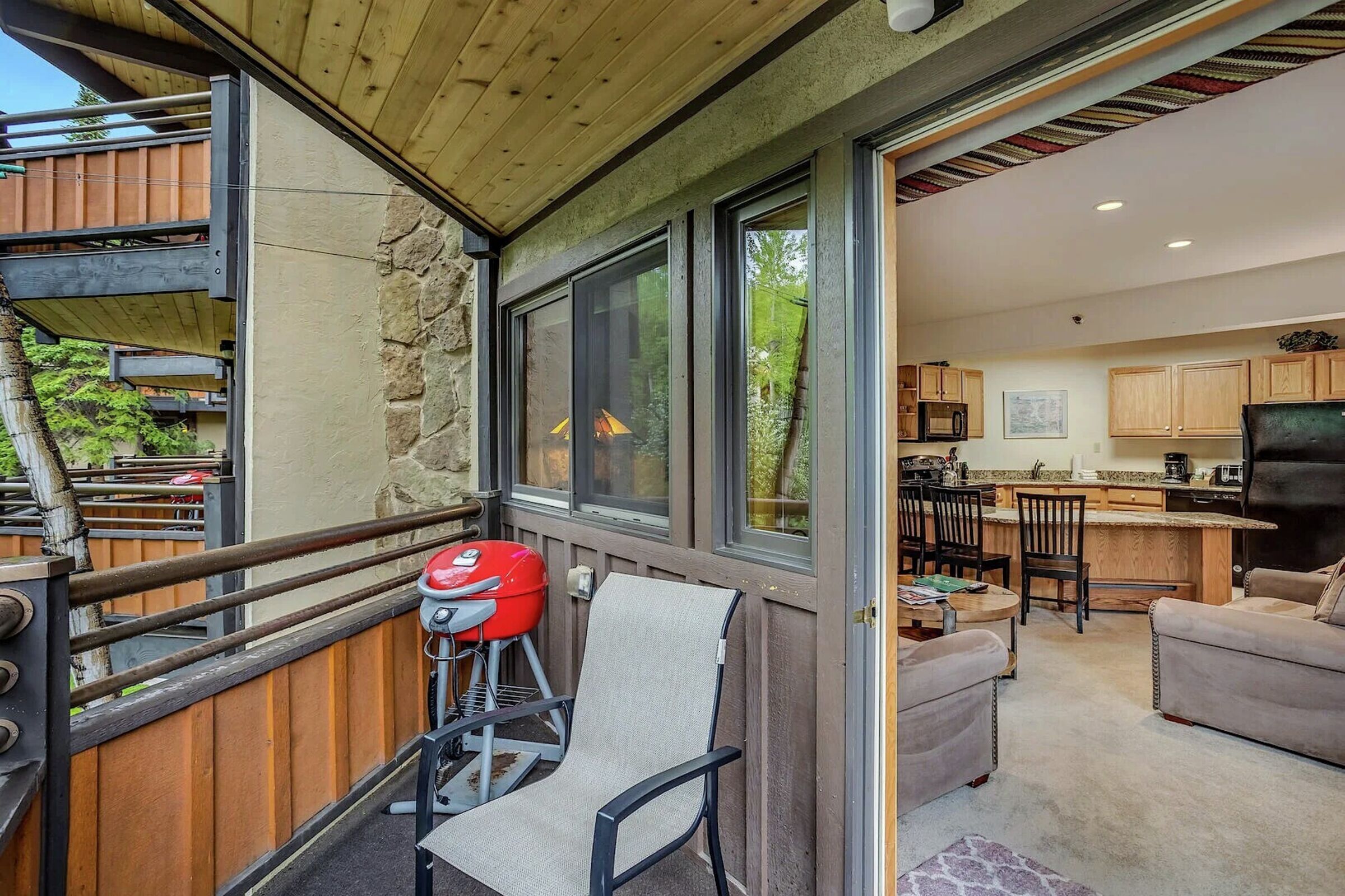 Studio Balcony