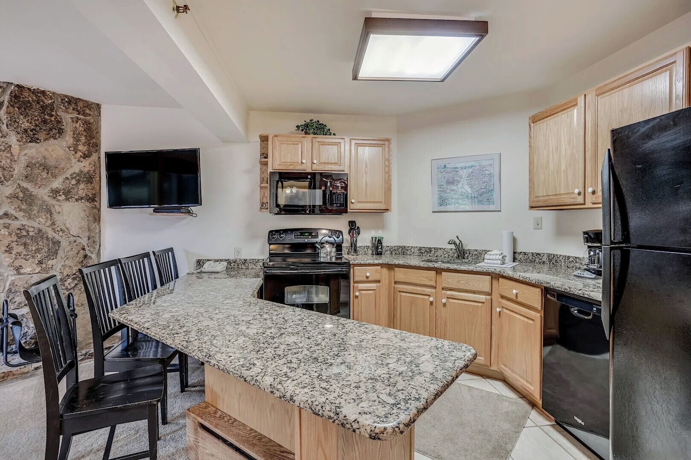Studio Kitchen