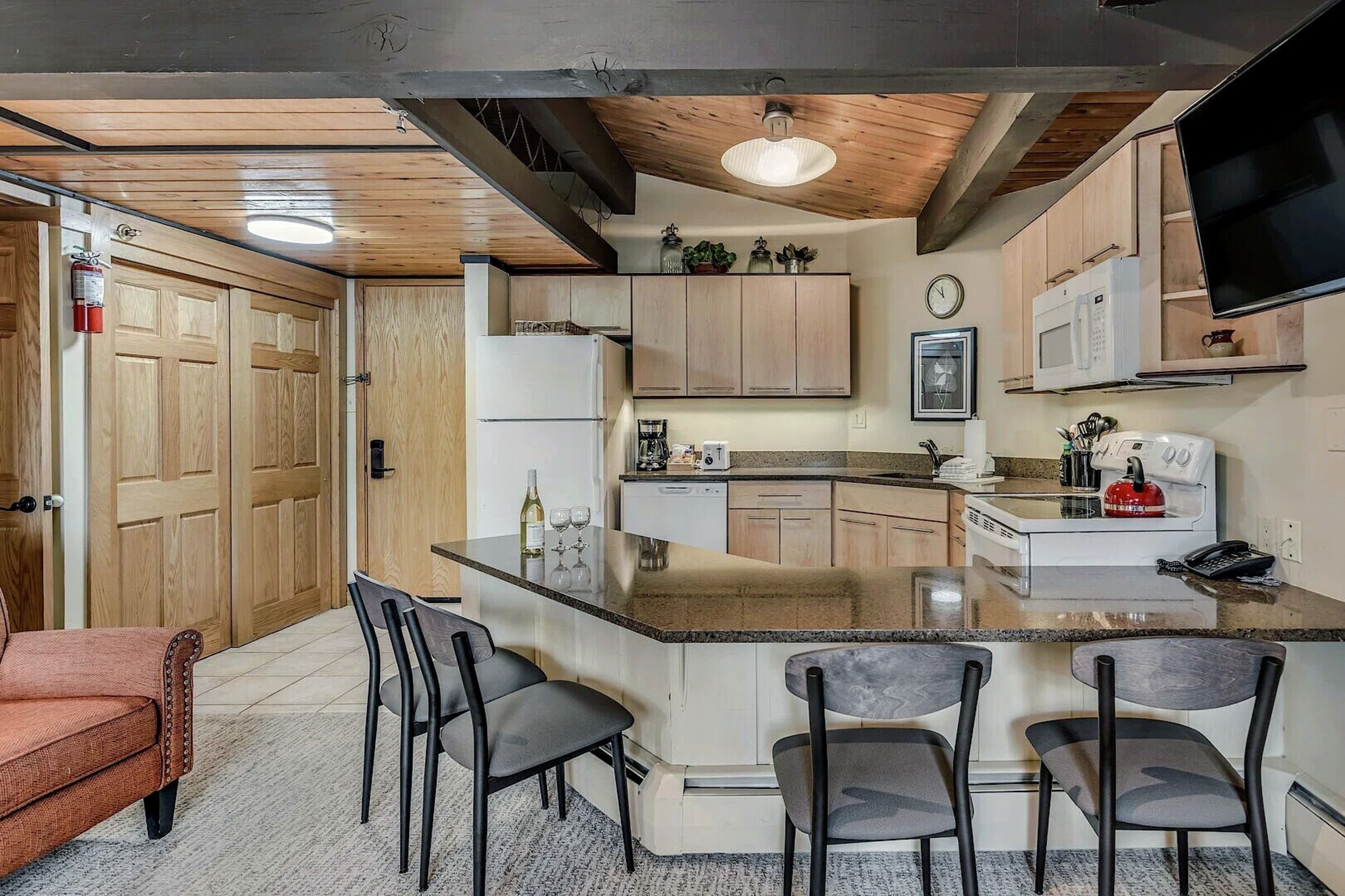 Studio Kitchen