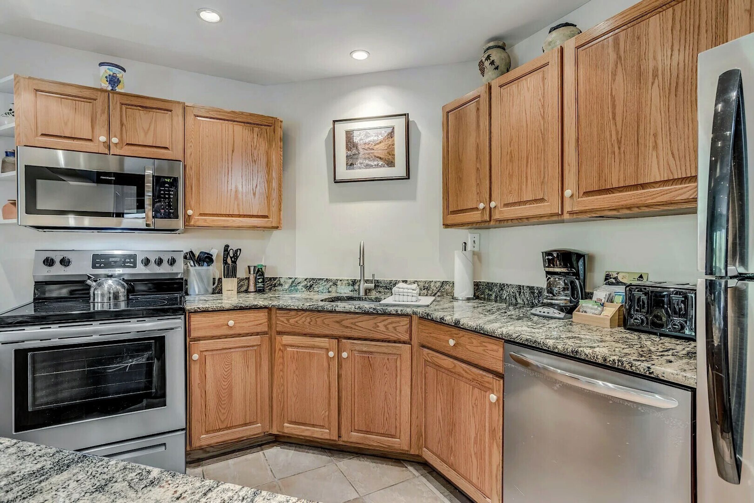 Studio Kitchen