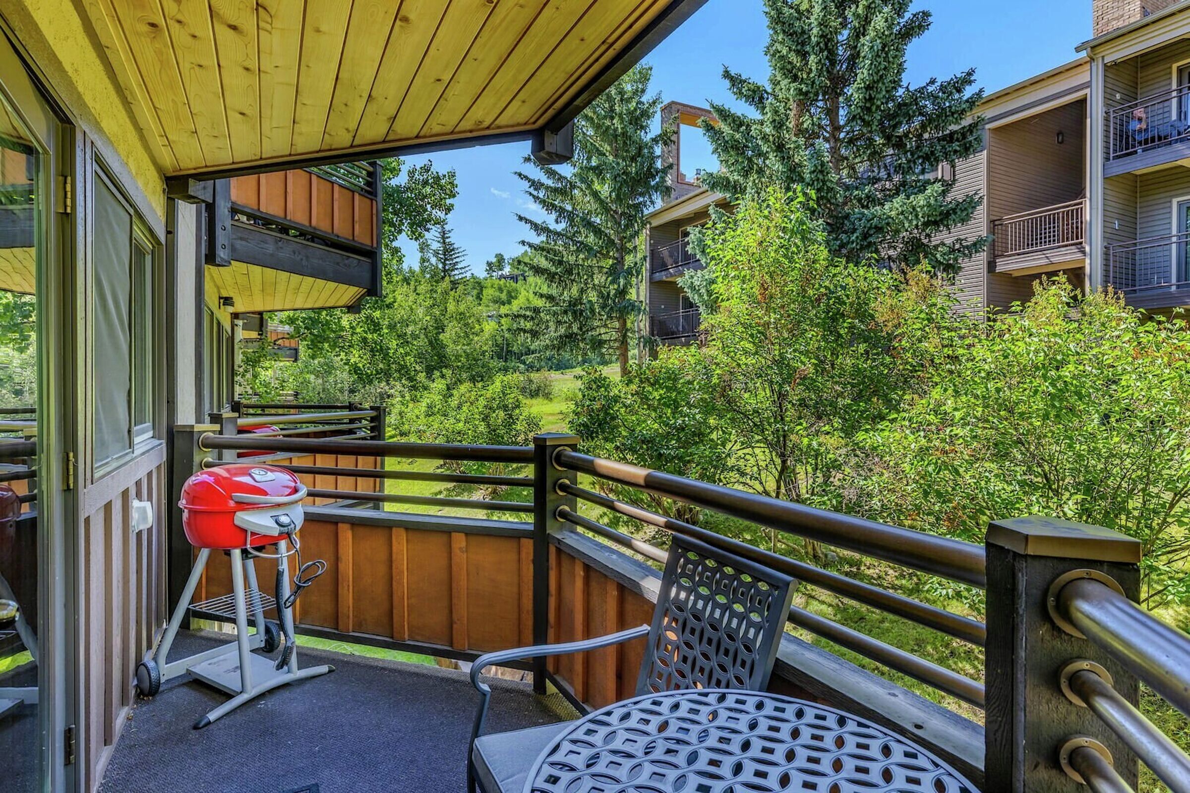 Studio Balcony