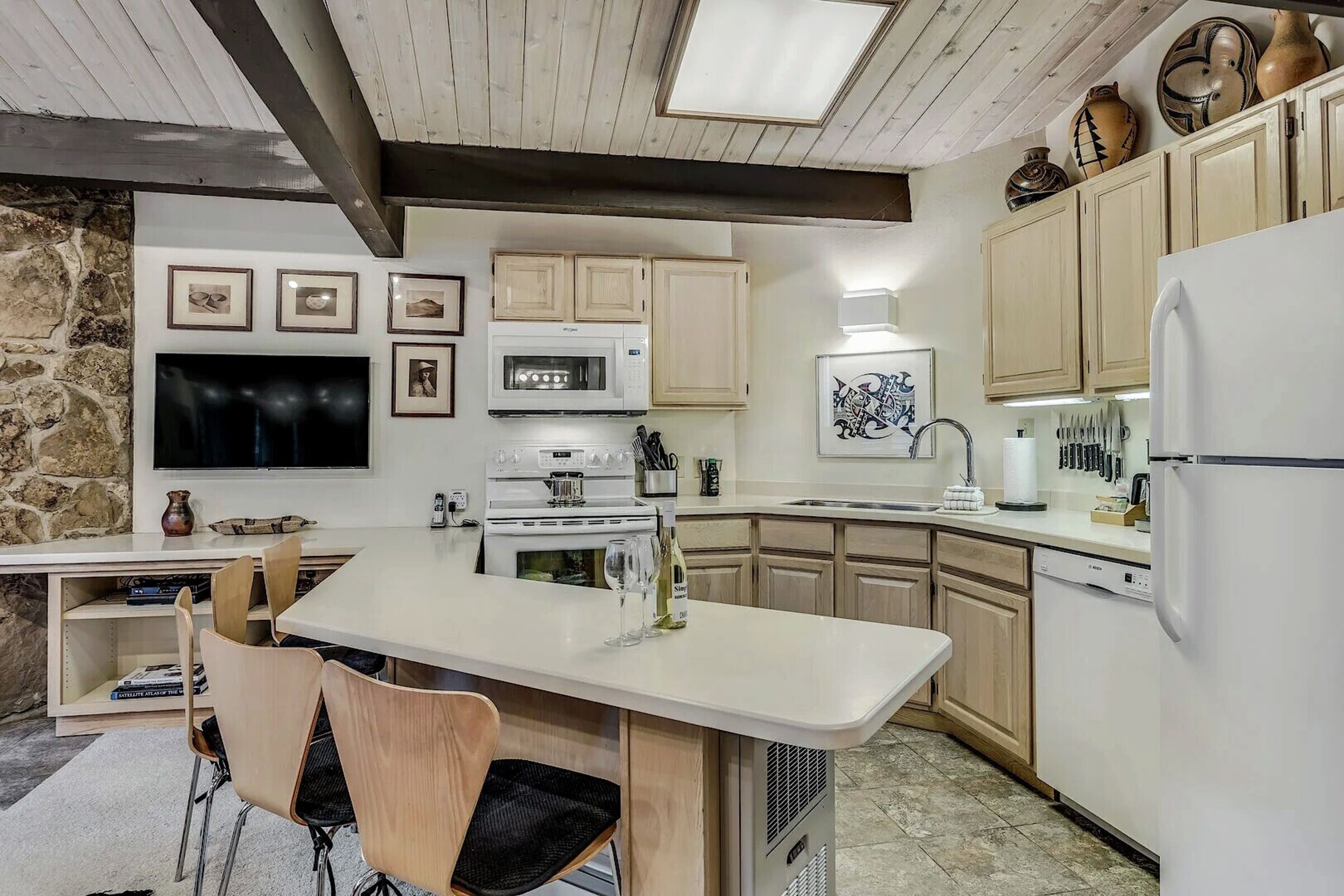 Studio Kitchen