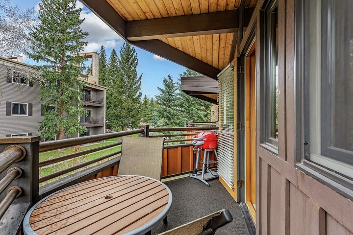 L412 - Studio Balcony