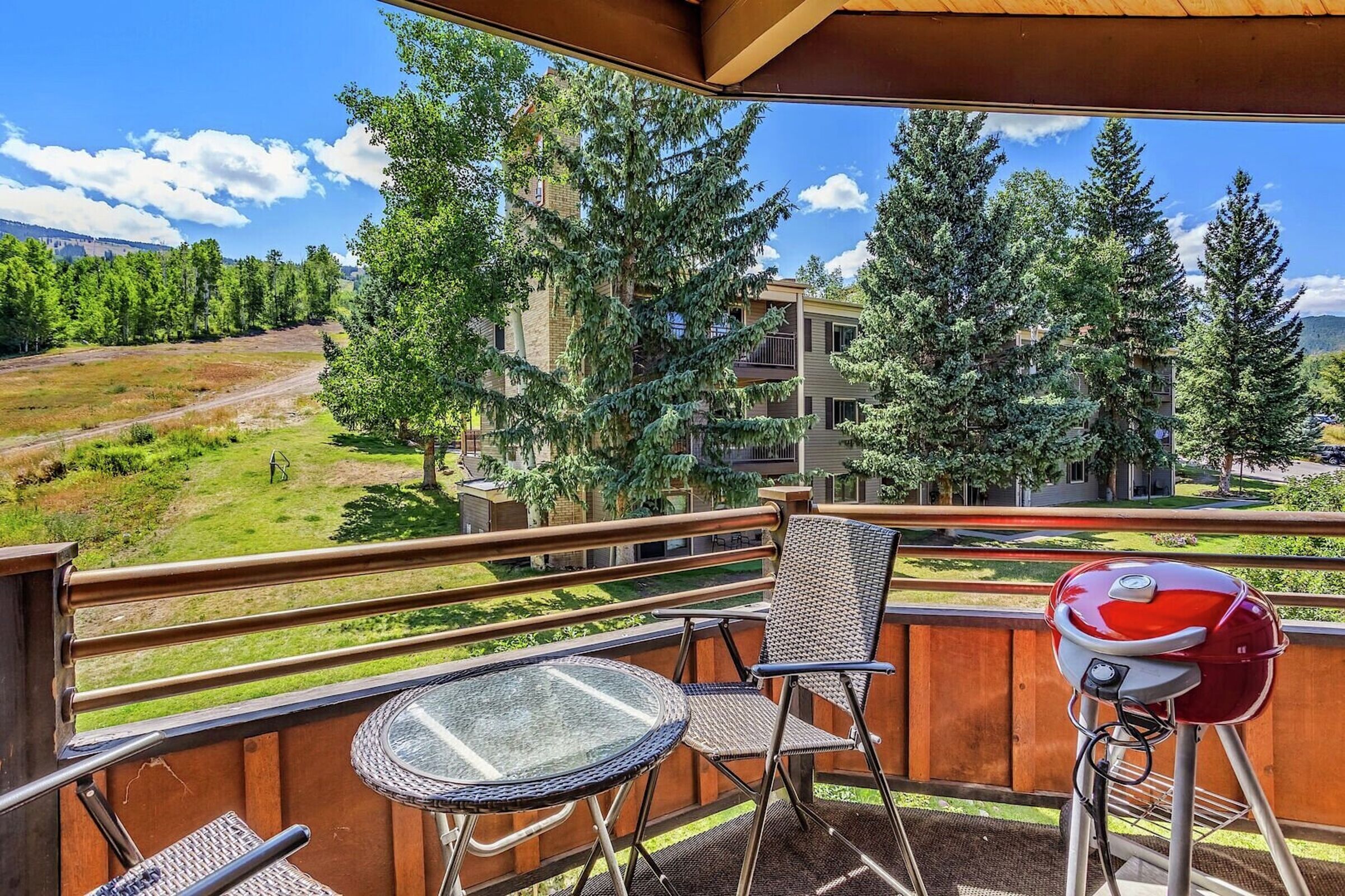 Studio Balcony