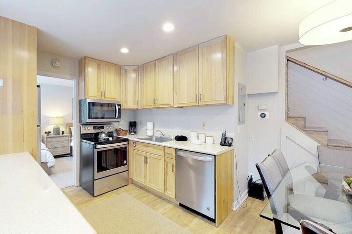 #16 - Kitchen