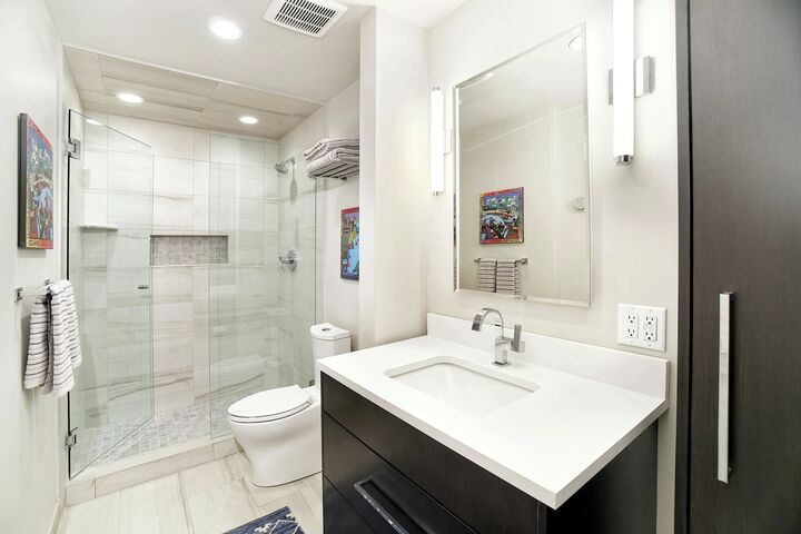 #04 - Bathroom