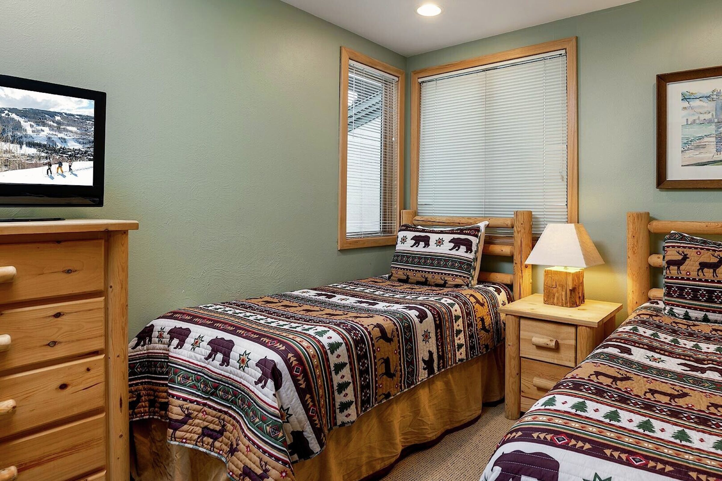 #08 - Bedroom