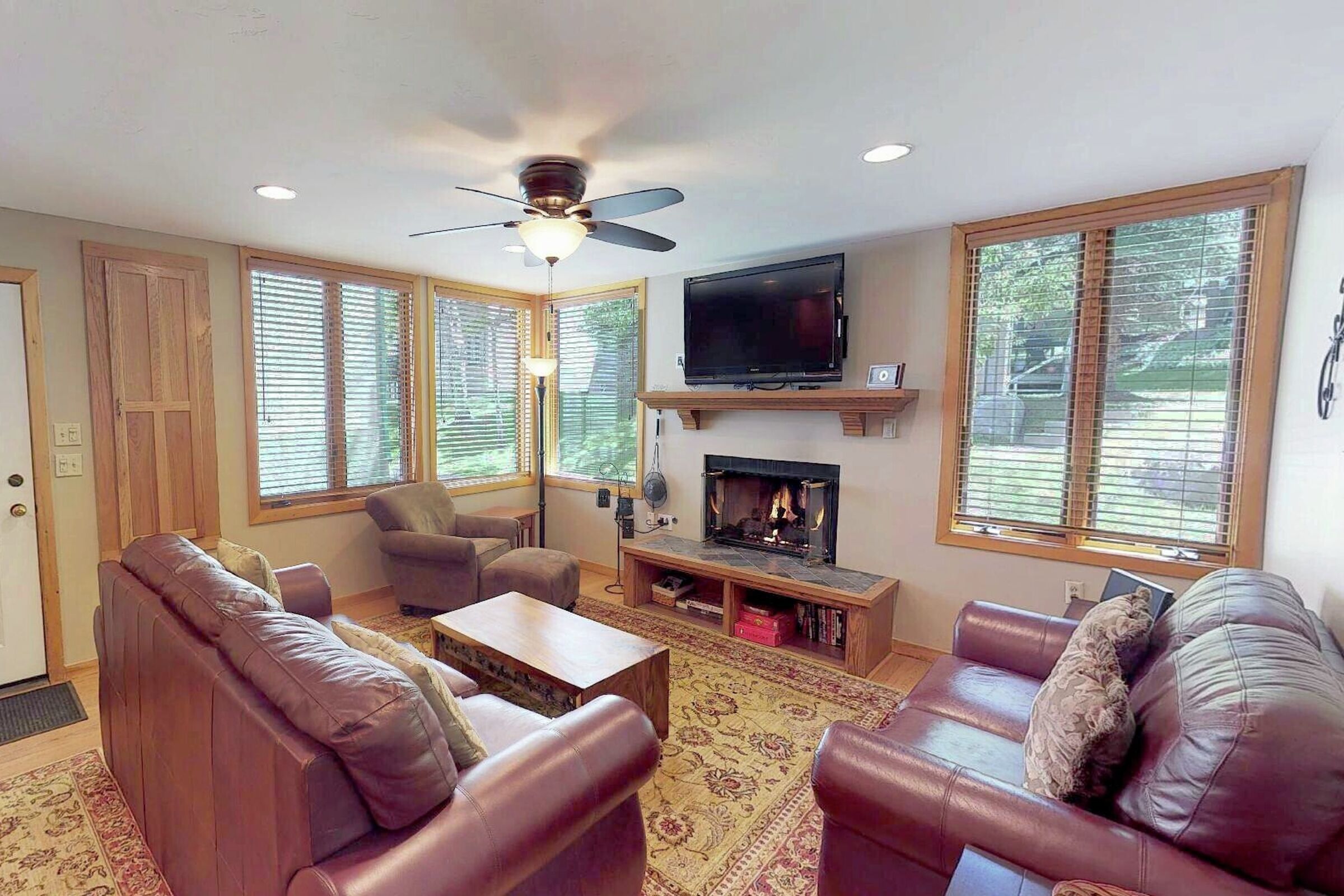 #14 - Living Area