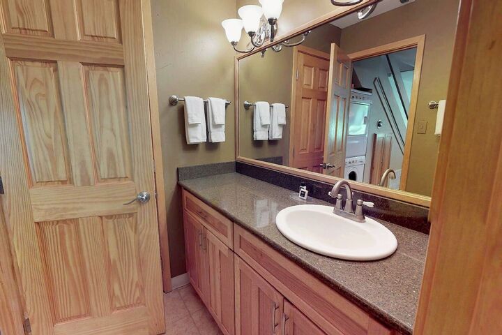 #14 - Bathroom
