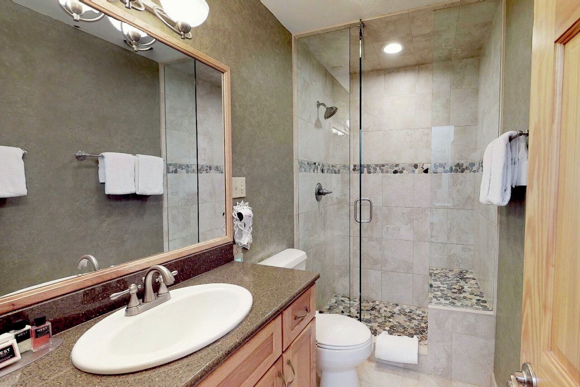 #14 - Bathroom