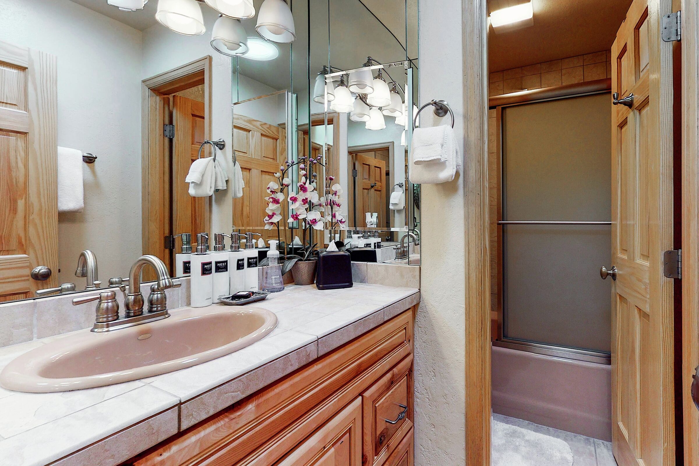 #28 - Bathroom