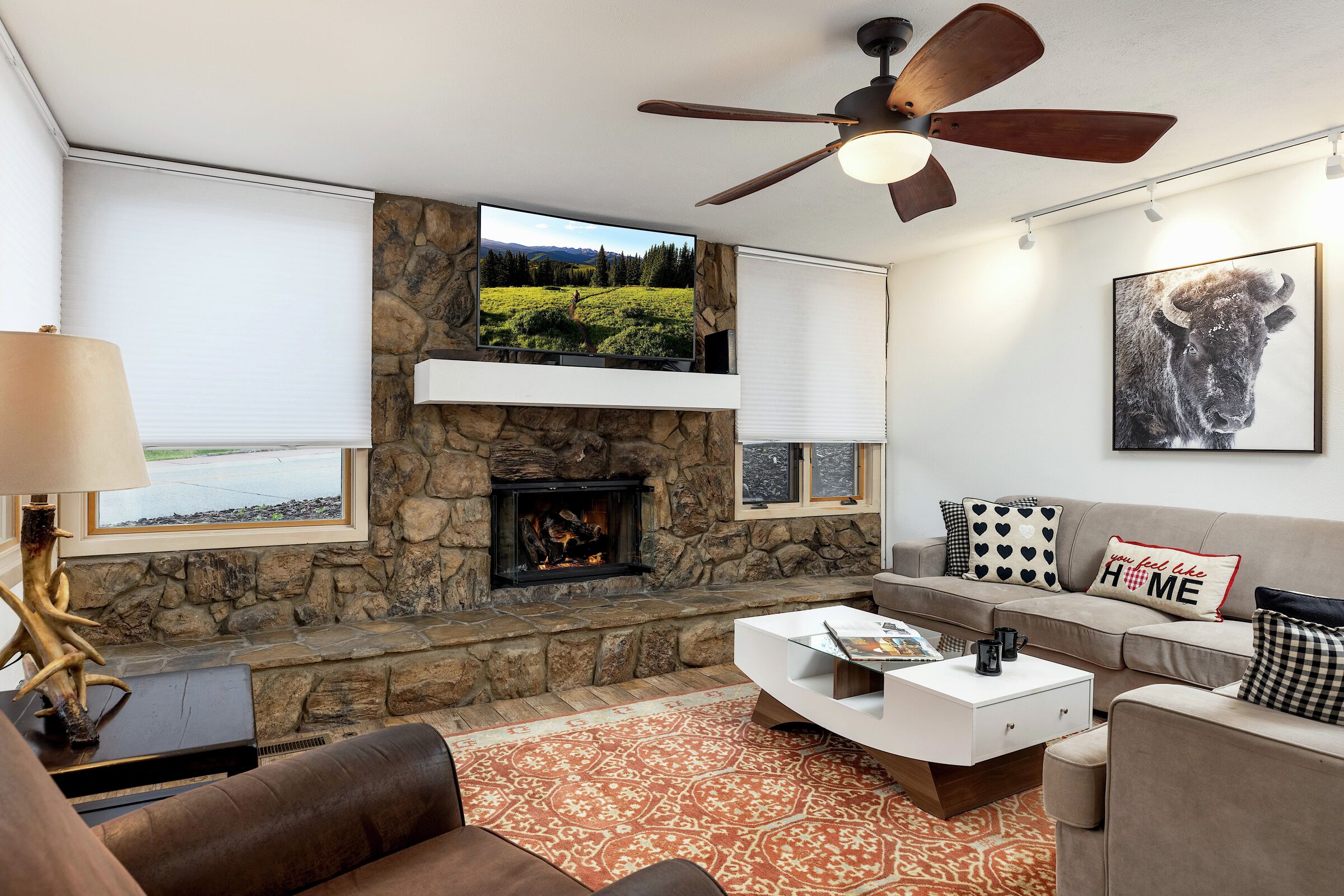 #07 - Living Area