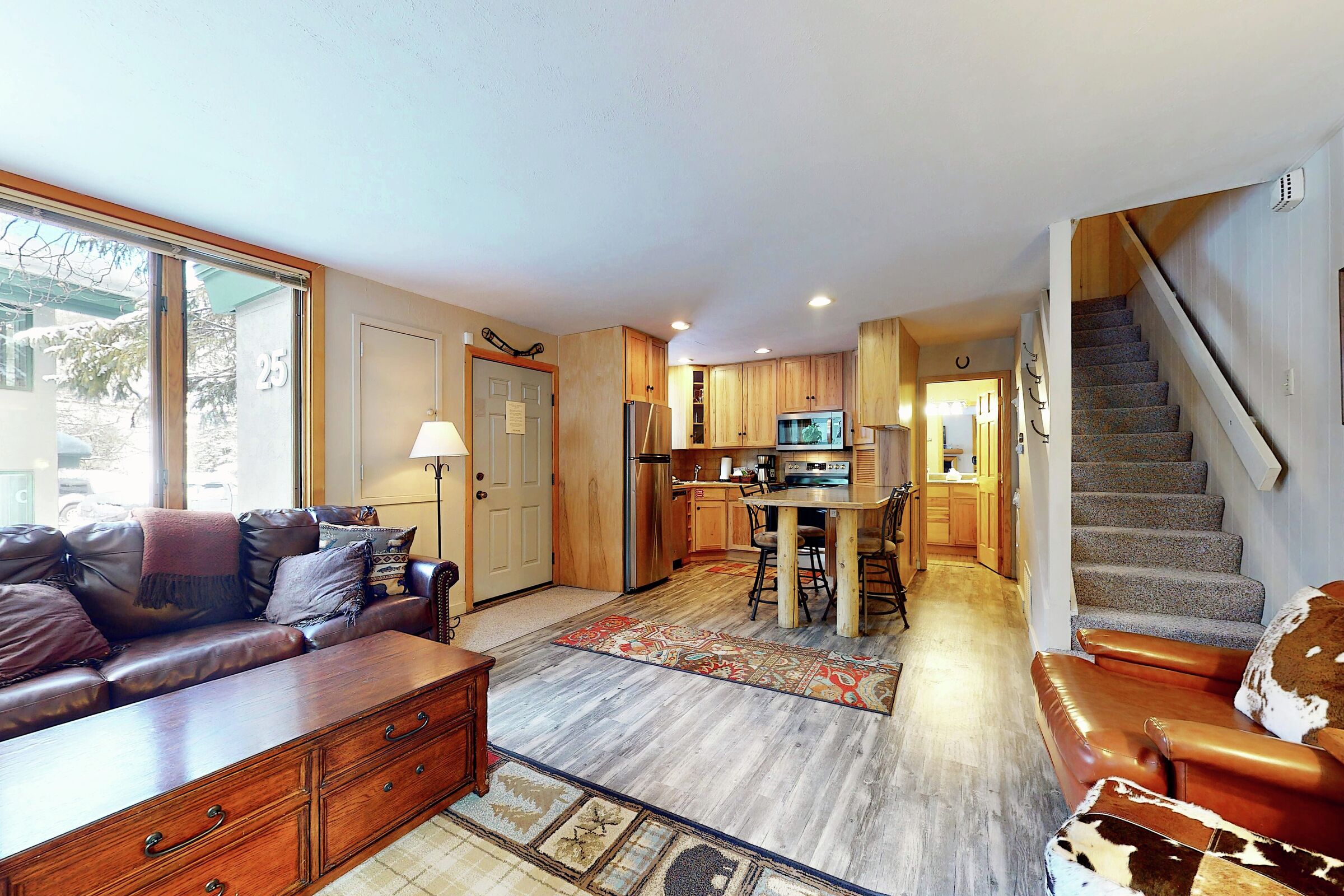 #25 - Living Area