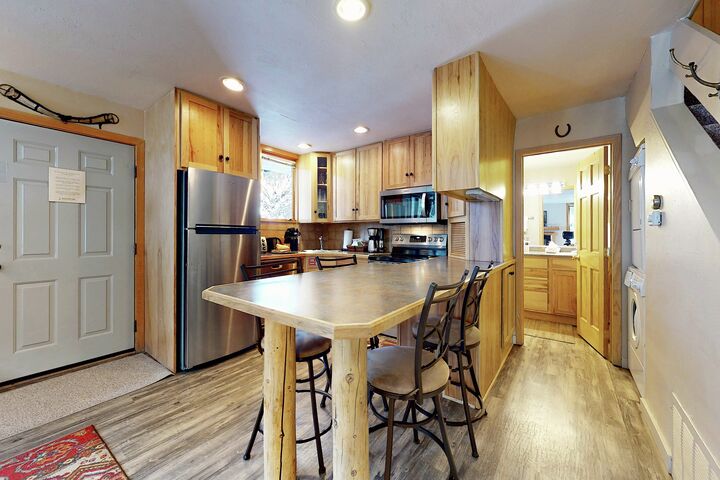 #25 - Kitchen