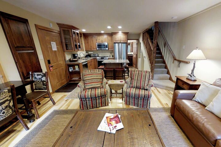 #31 - Living Area