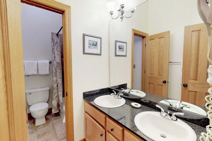 #54 - Bathroom