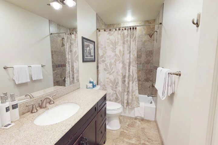 #55 - Bathroom
