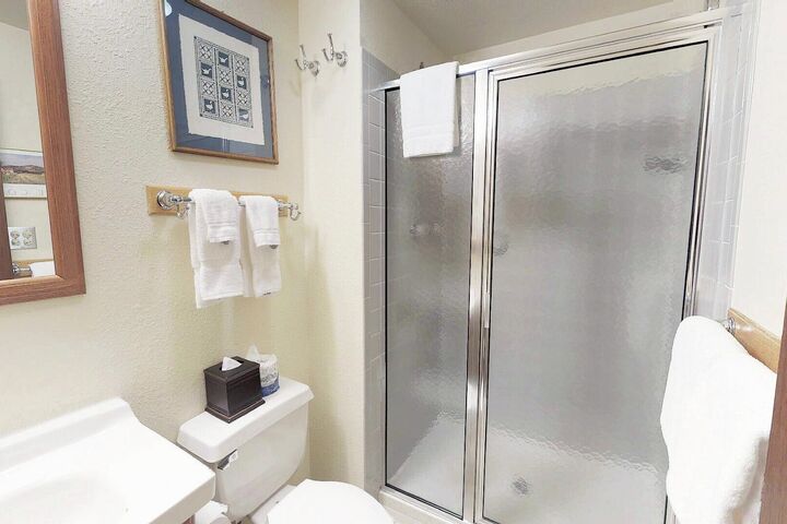 #60 - Bathroom