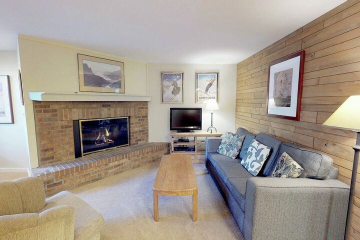 #60 - Living Area