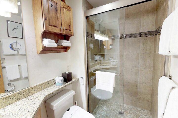 #92 - Bathroom