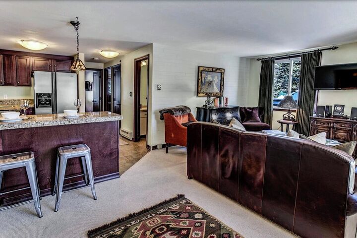 #93 - Living Area