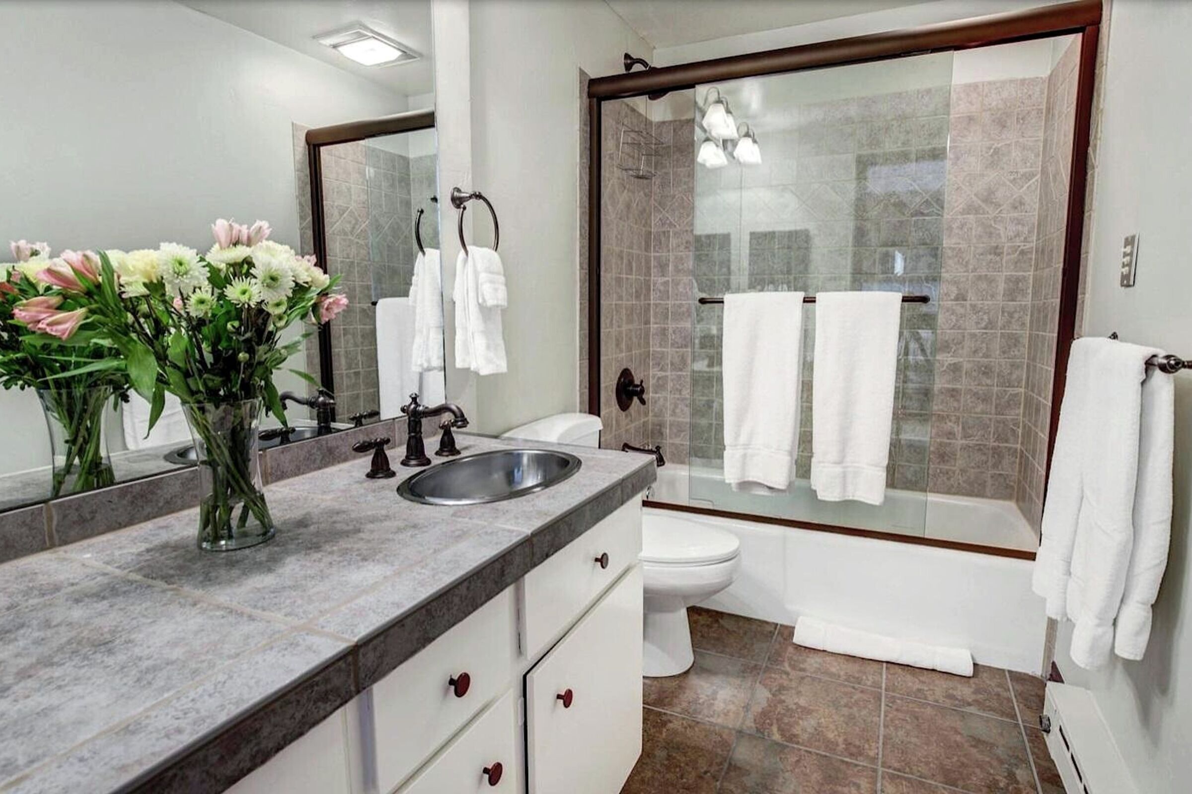 #93 - Bathroom