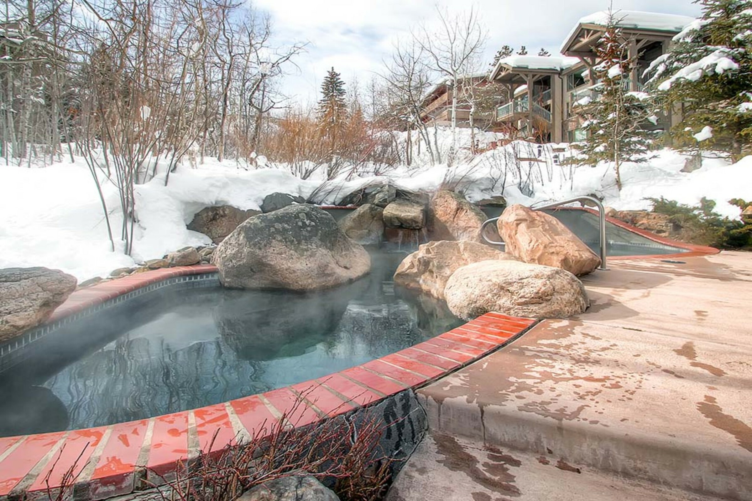 Outdoor Hot Tub