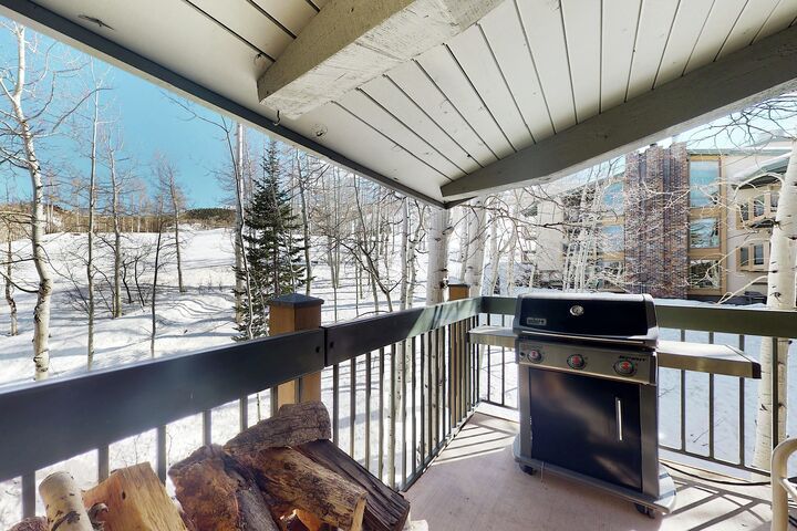 #603 Leaf - Balcony with BBQ