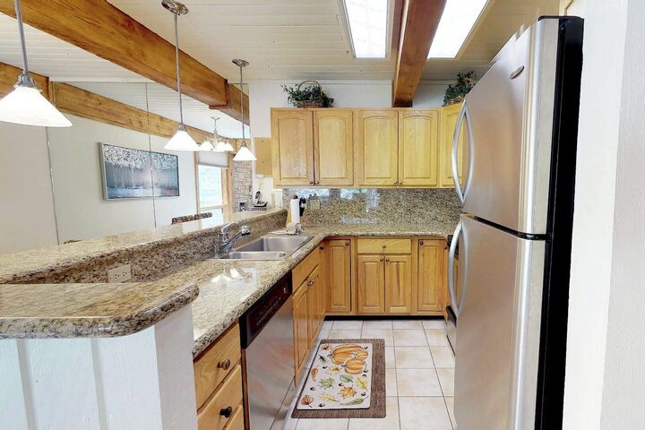 #106 Trails - Kitchen