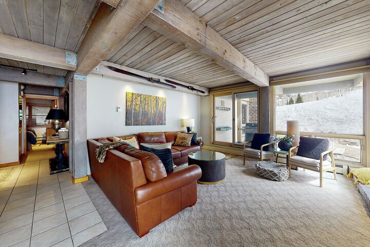 #105 Trails - Living Area
