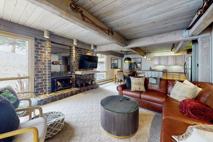 #105 Trails - Living Area
