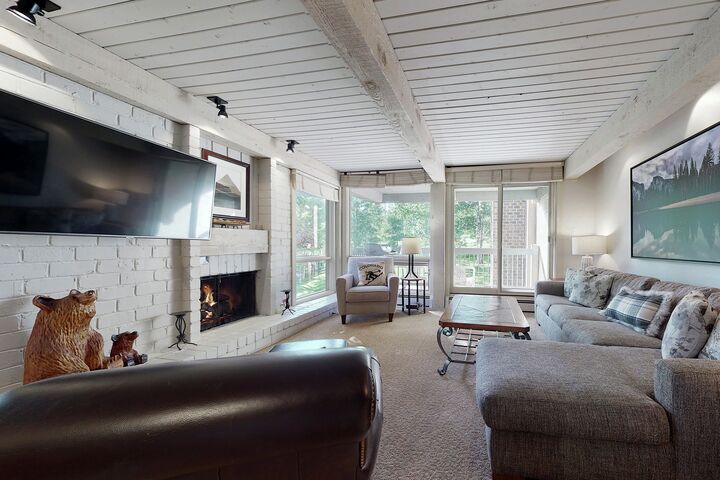 #202 Trails - Living Area